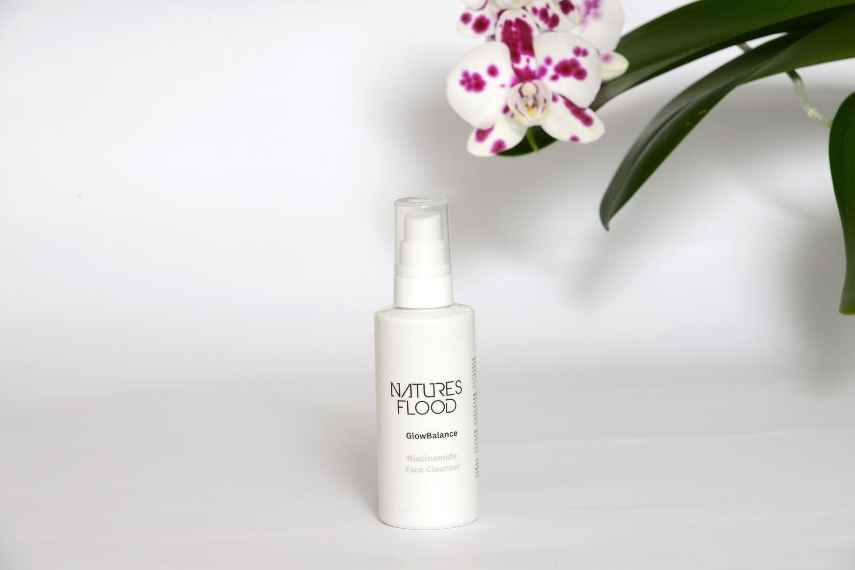 Natures Flood GlowBalance Niacinamide Face Cleanser 100ml